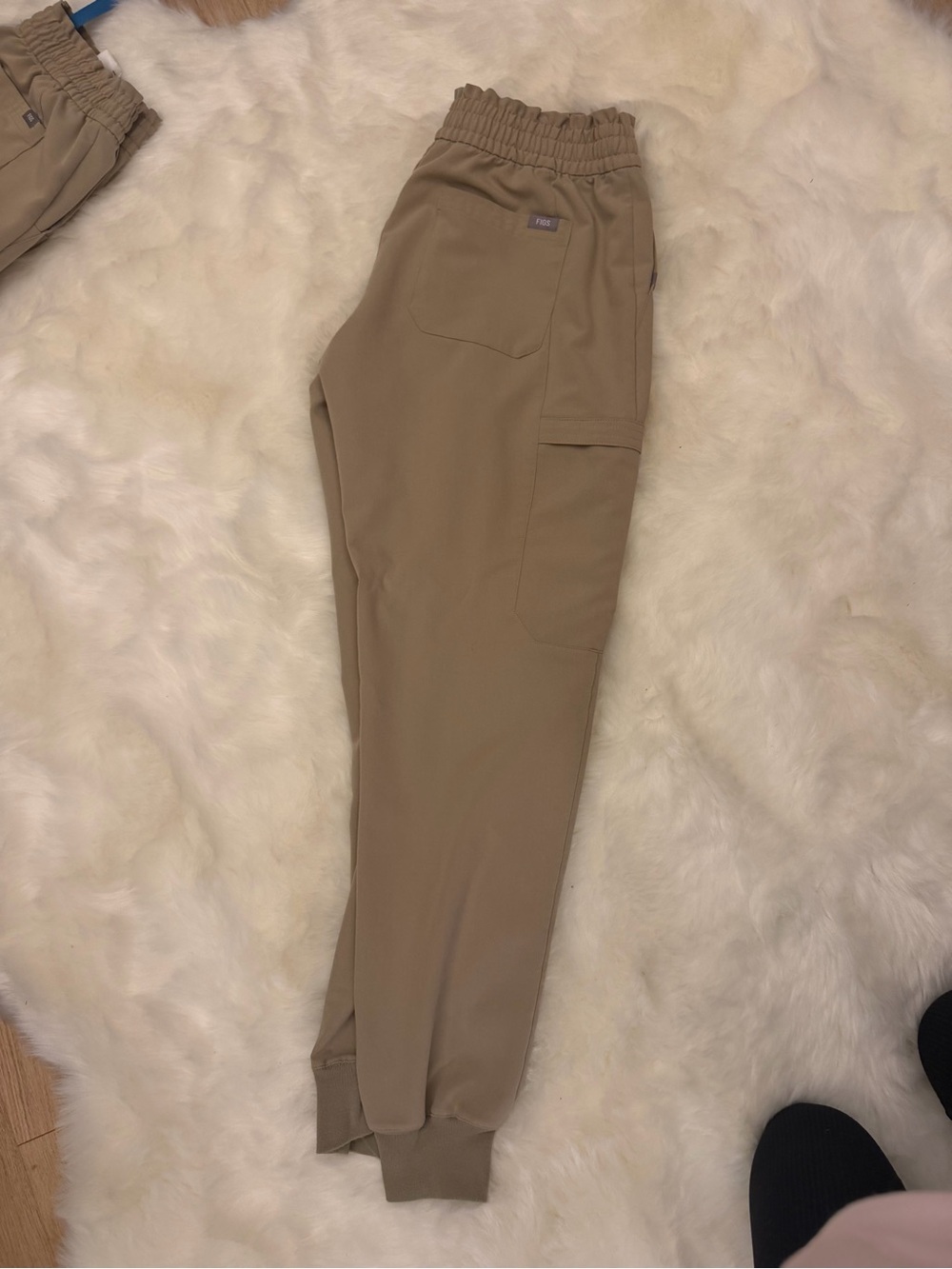 Figs Womens Khaki/Tan Jogger scrub pants with Elastic Waist